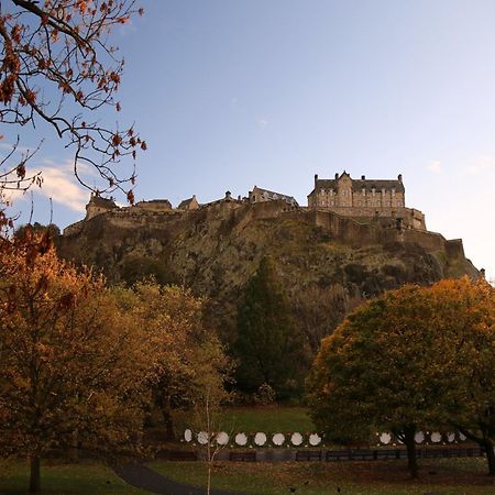 Pass The Keys Spacious And Homely Flat On The Royal Mile Édimbourg Extérieur photo