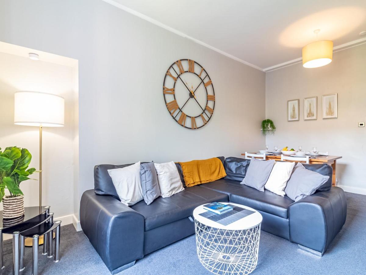 Pass The Keys Spacious And Homely Flat On The Royal Mile Édimbourg Extérieur photo