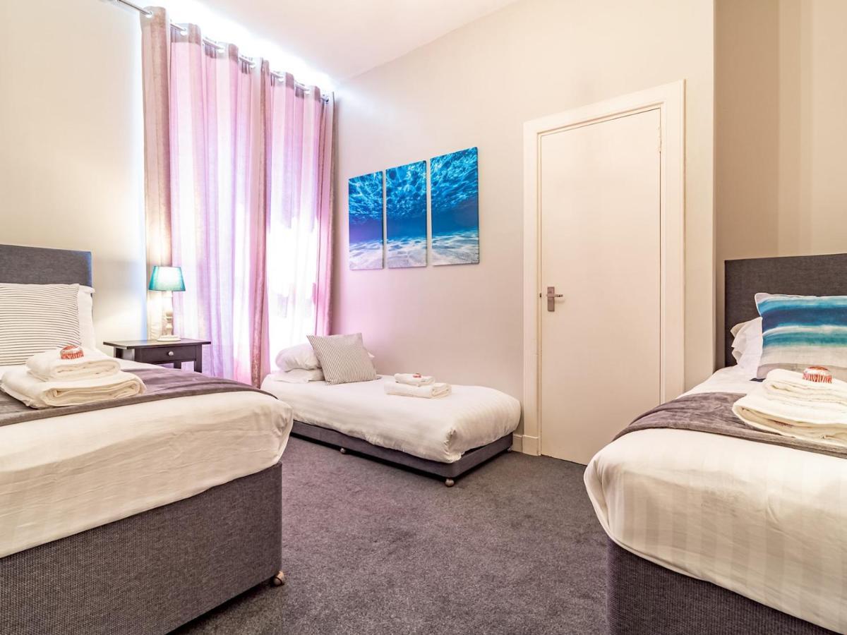 Pass The Keys Spacious And Homely Flat On The Royal Mile Édimbourg Extérieur photo