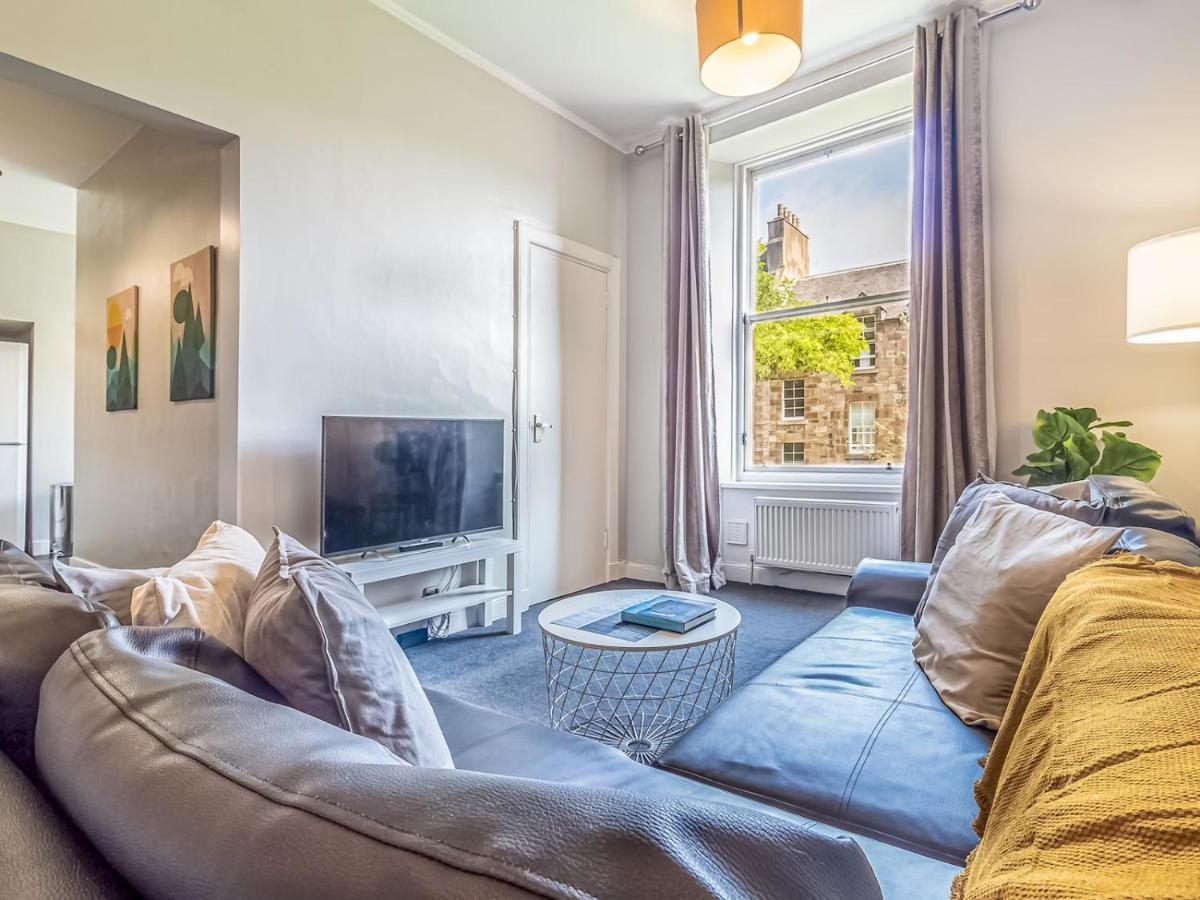 Pass The Keys Spacious And Homely Flat On The Royal Mile Édimbourg Extérieur photo