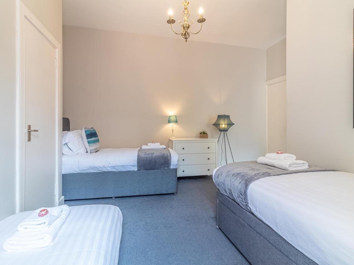 Pass The Keys Spacious And Homely Flat On The Royal Mile Édimbourg Extérieur photo
