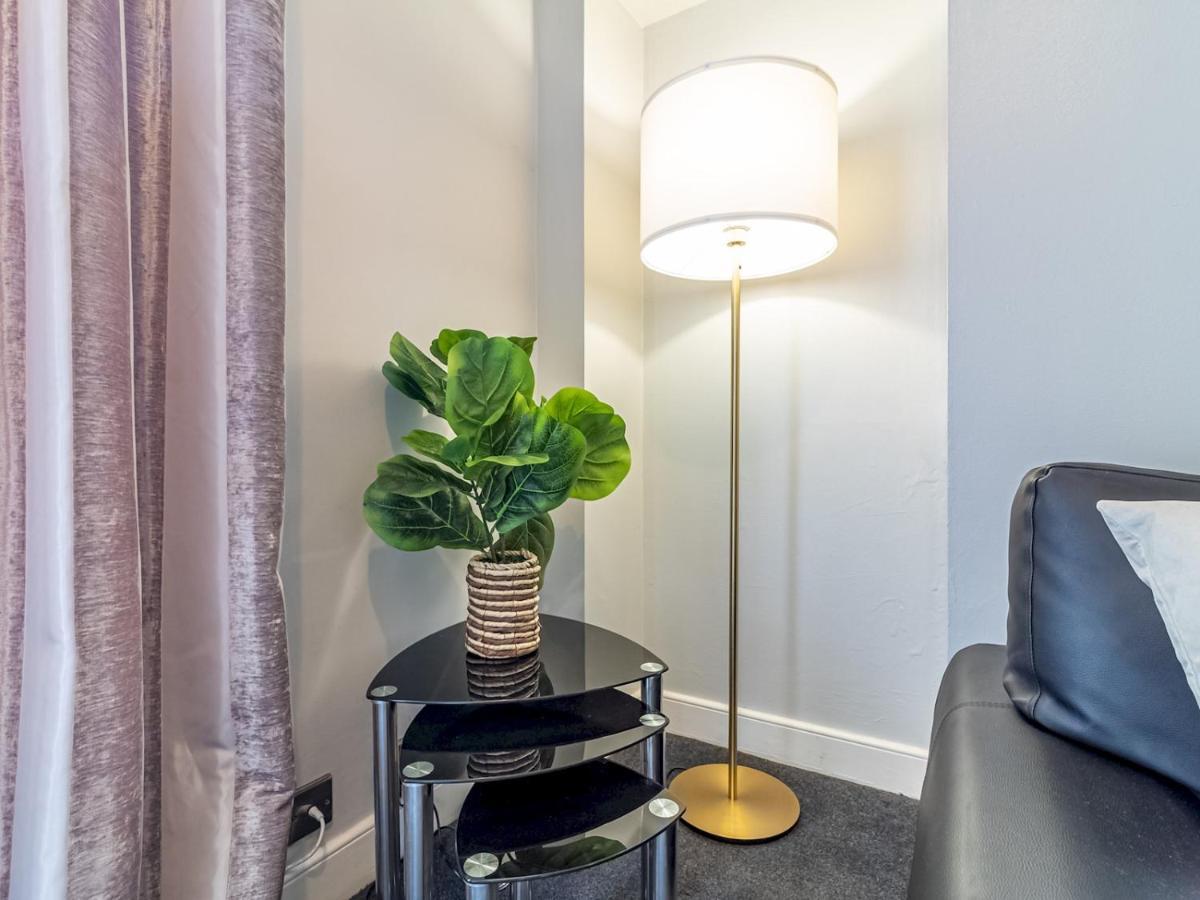 Pass The Keys Spacious And Homely Flat On The Royal Mile Édimbourg Extérieur photo