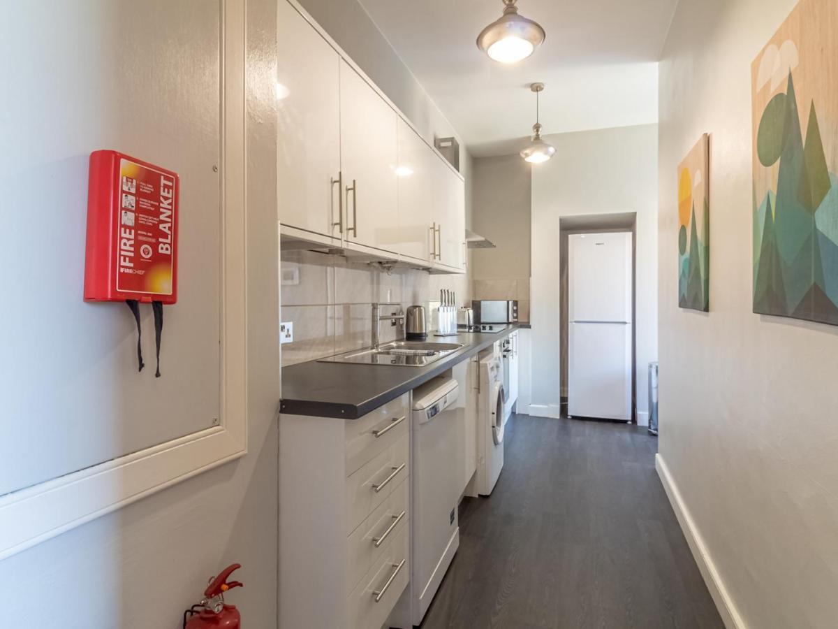 Pass The Keys Spacious And Homely Flat On The Royal Mile Édimbourg Extérieur photo
