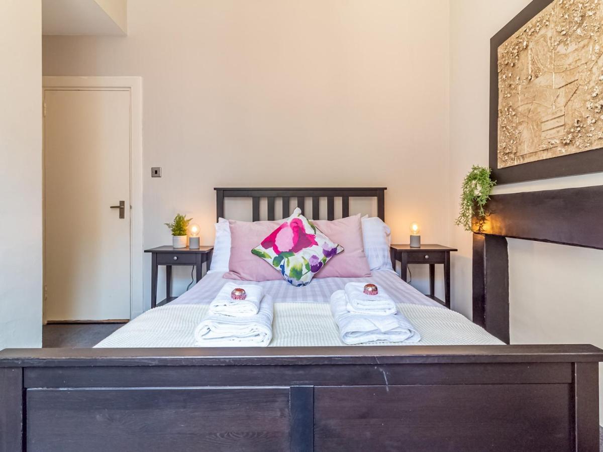 Pass The Keys Spacious And Homely Flat On The Royal Mile Édimbourg Extérieur photo