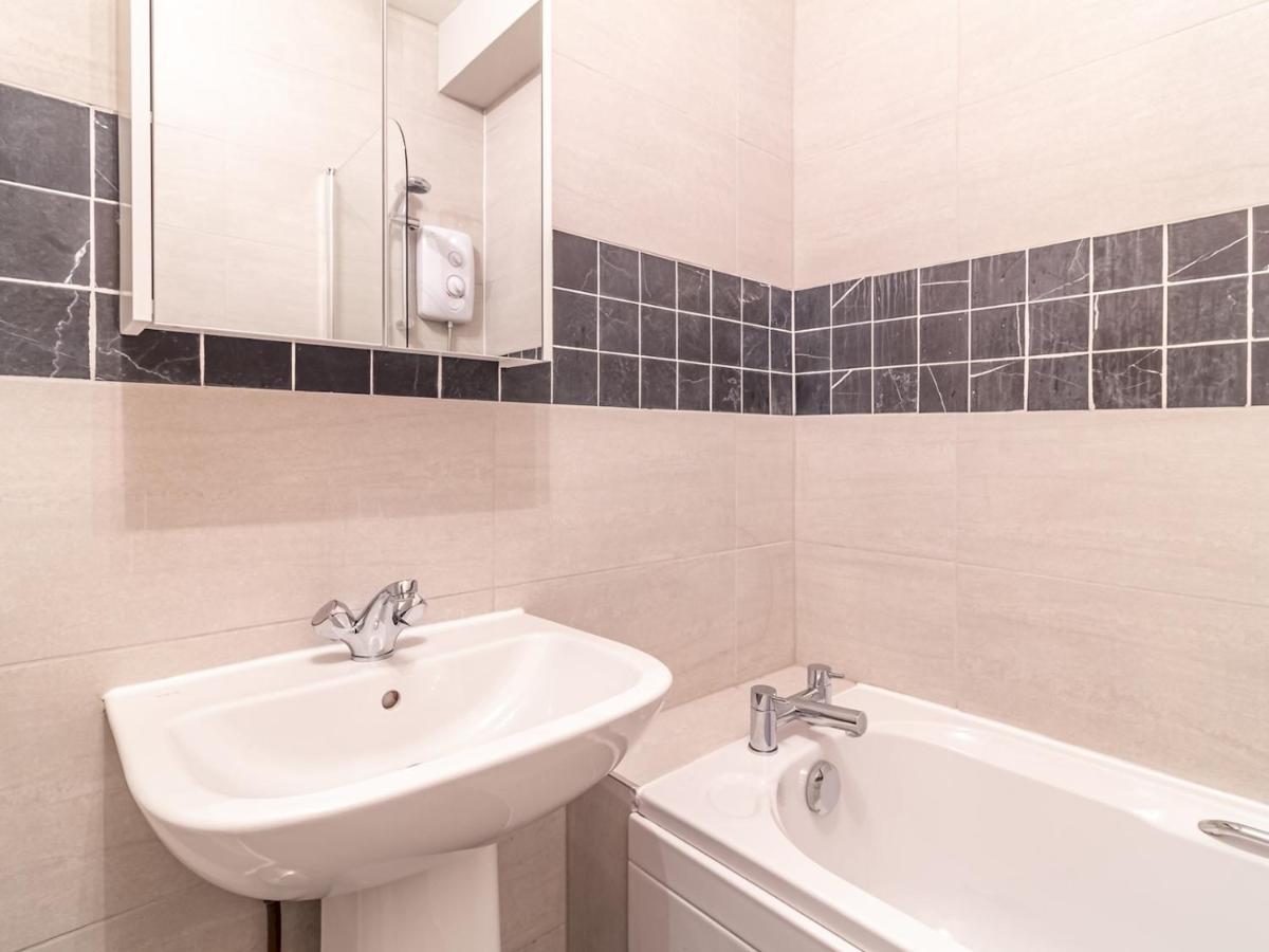 Pass The Keys Spacious And Homely Flat On The Royal Mile Édimbourg Extérieur photo