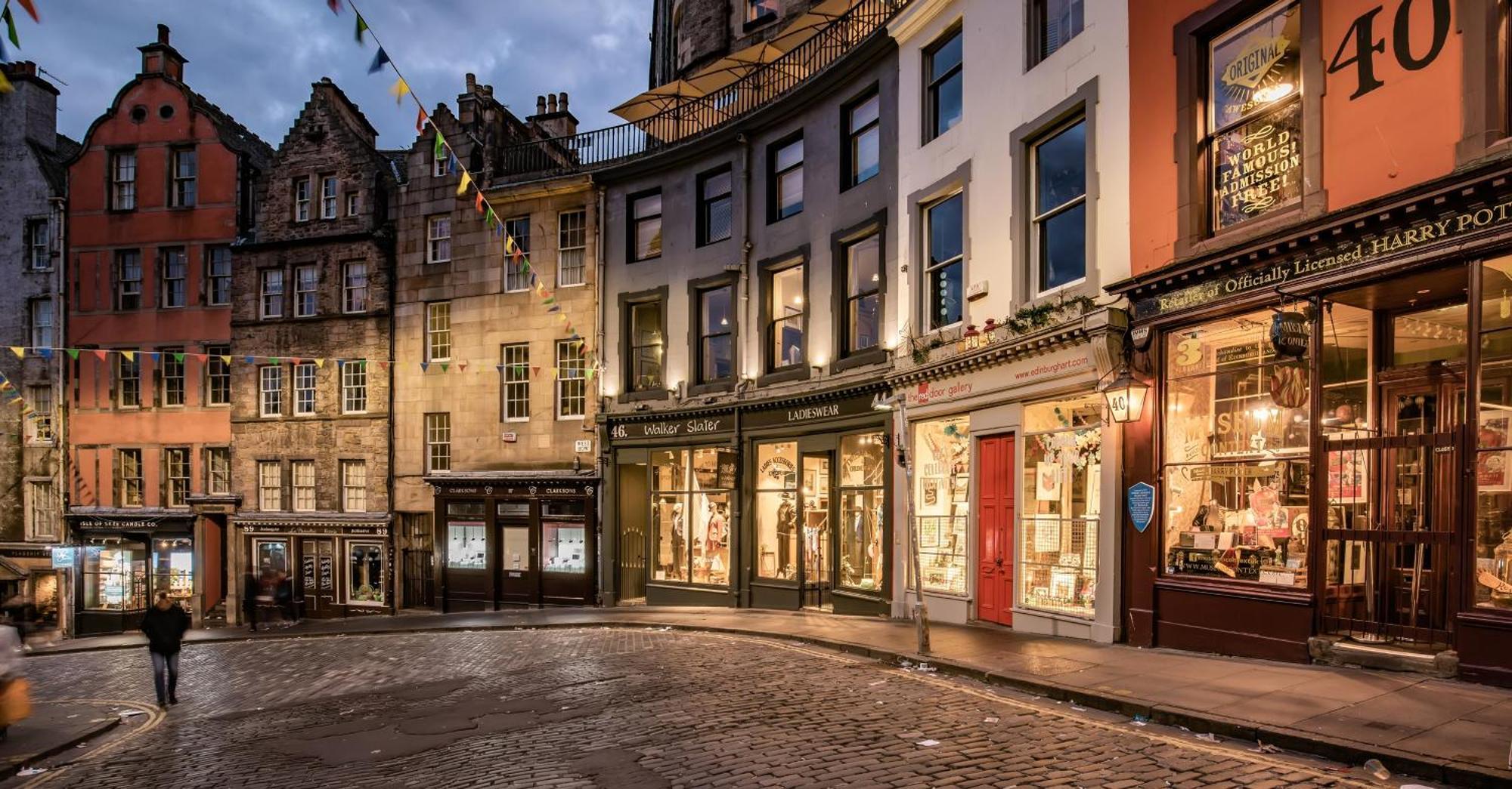 Pass The Keys Spacious And Homely Flat On The Royal Mile Édimbourg Extérieur photo